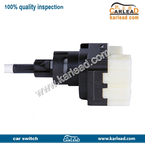 1K2 945 511, 1K2945511, الفرامل ضوء التحول